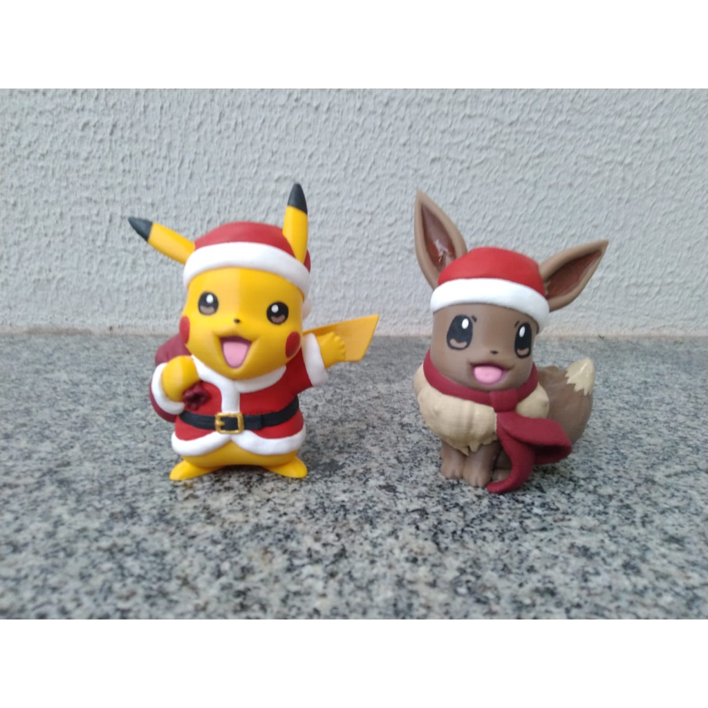 Pokemon Pelúcia Pikachu Com Luz E Som em Promoção na Americanas