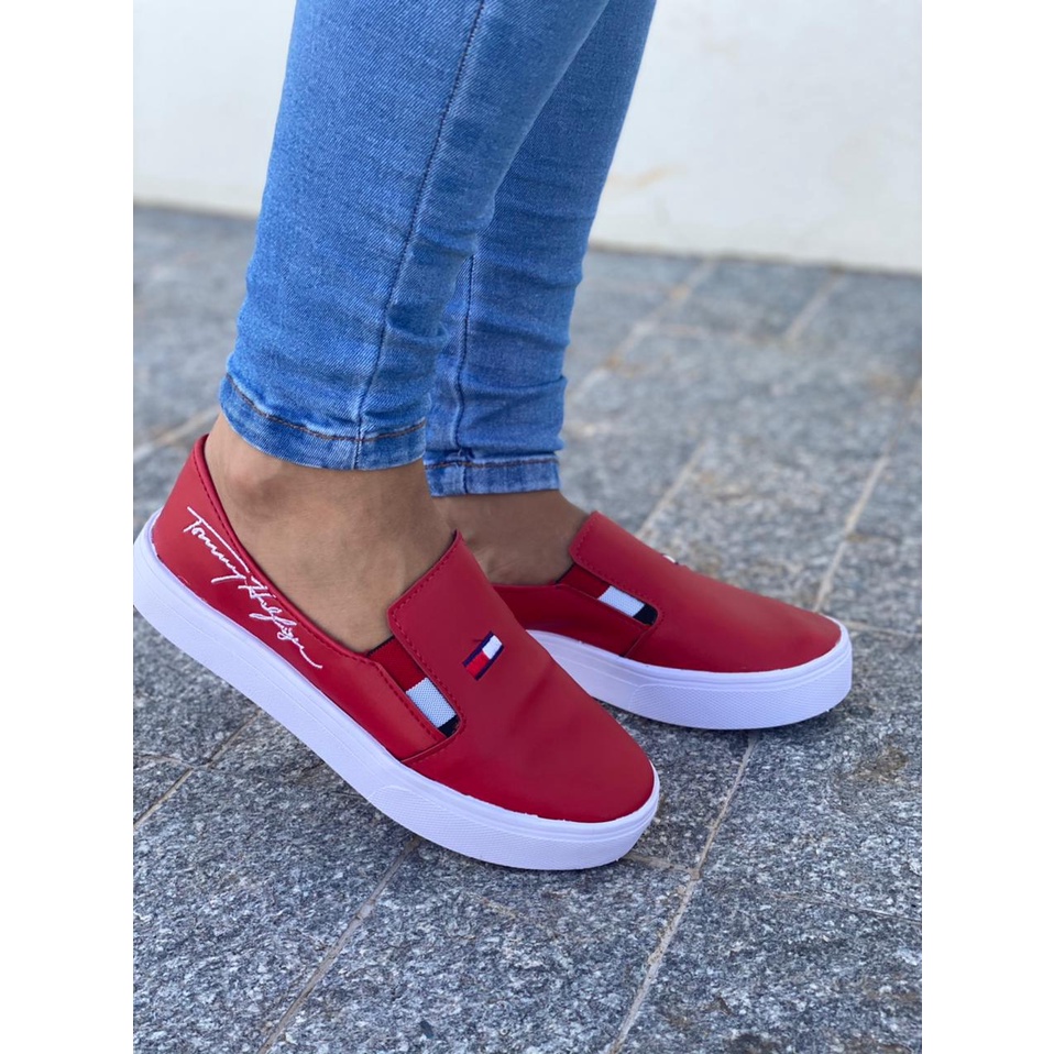 Sapatilha Feminina Slip On Tênis Casual iate Promoção lançamento Leve ,confortável e macia