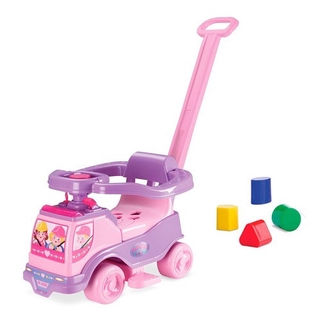 Carrinho De Criança De Bebê Cor-de-rosa Para O Jogo Foto de Stock - Imagem  de jogo, brinquedo: 69517086