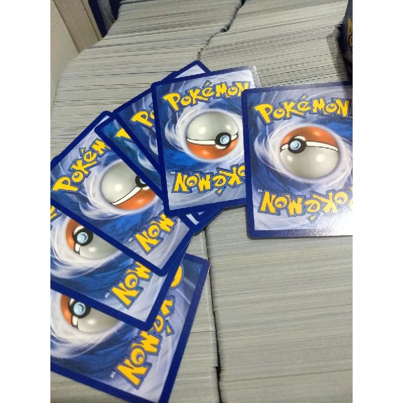 Lote Pokémon 100 Cartinhas Contendo 4 Cartas Ultra Rara - R$ 199,99