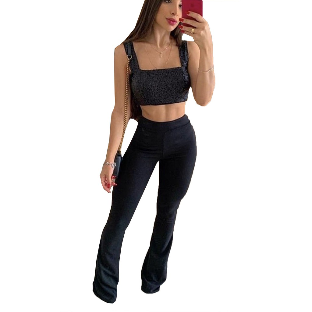 Calça flare preta e hot sale cropped