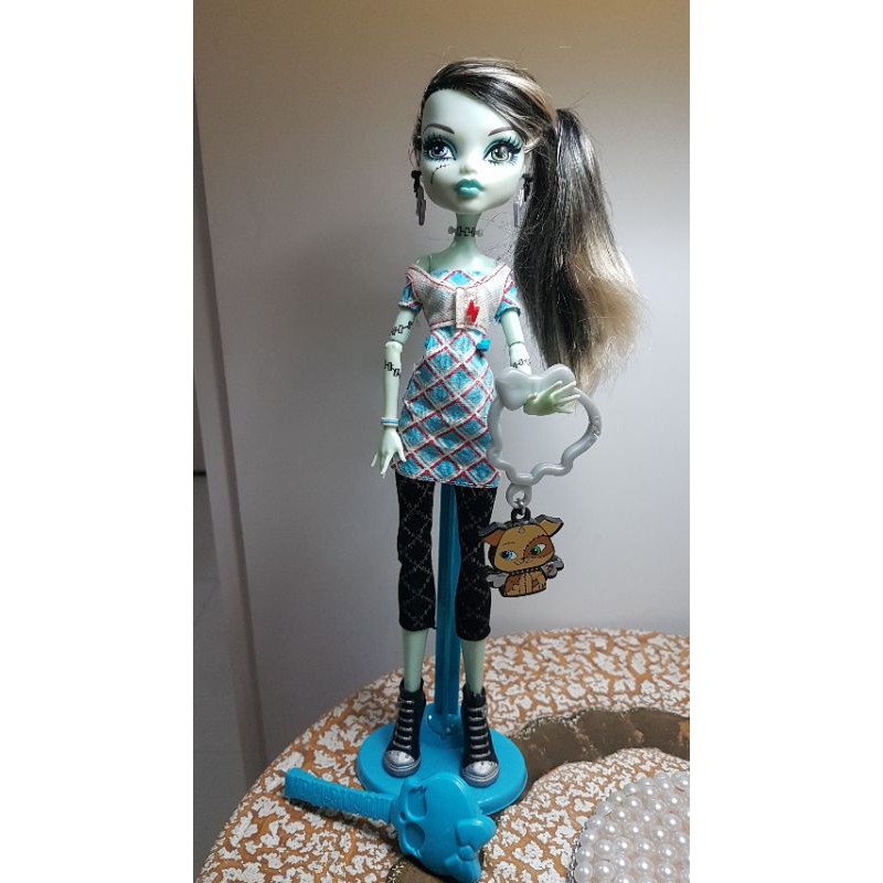 Boneca Monster High Frankie Stein (coleção Passeio No Shopping