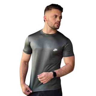 Camiseta Masculina Dry Fit: Liberdade e Frescor em Cada Movimento