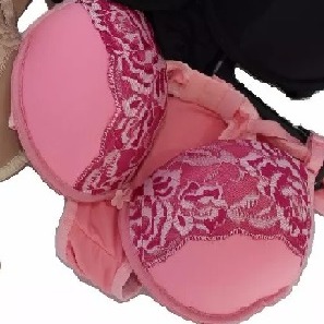 Logo da loja de atacado Evandro moda e atacado