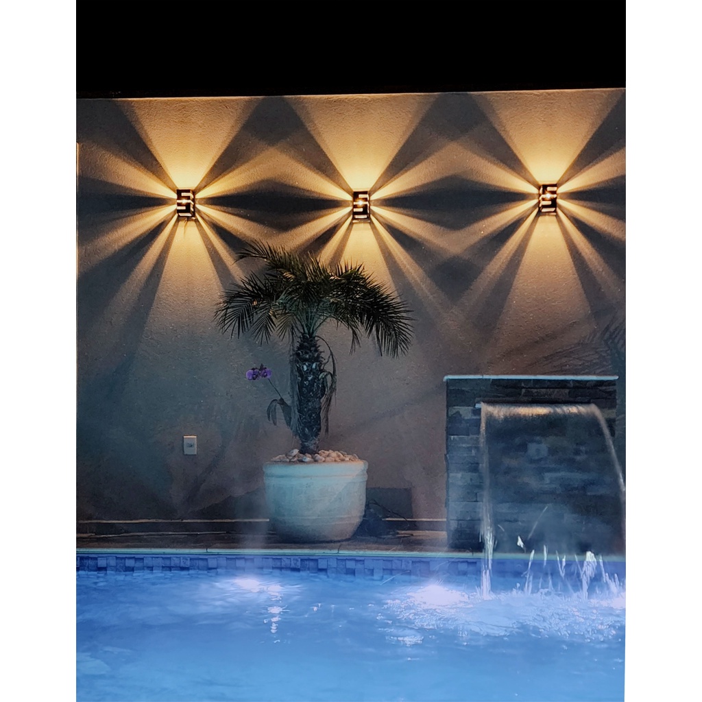 Arandela De Parede - Para Ambientes Internos e Externos