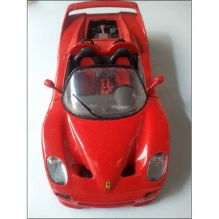 Carrinho Colecionável/Miniatura Ferrari F50 1/24 Bburago 1995 - Made in Italy