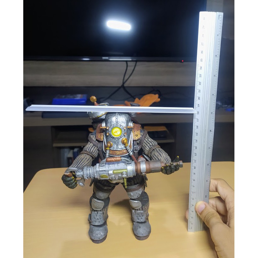 Action Figure Big Daddy (Rosie) - Bioshock 2 - 19cm - NECA Player