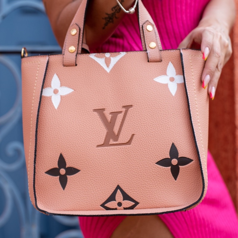 Bolsa Feminina Louis Vuitton Ótimo Acabamento Com 2 Alça Atacado Pra Varejo  Envio Imediato