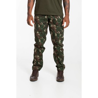 Calça camuflada 2024 nike sb