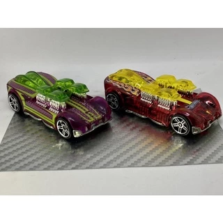Hot Wheels What 4-2 X-Raycers à escolha loose
