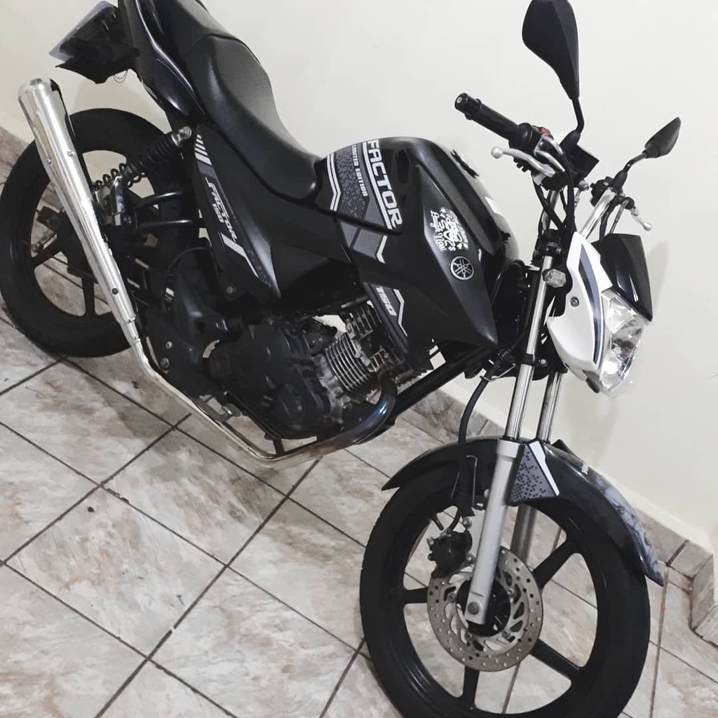 Preto fosco ou cromado?? #moto #acessoriosparamoto #factor150