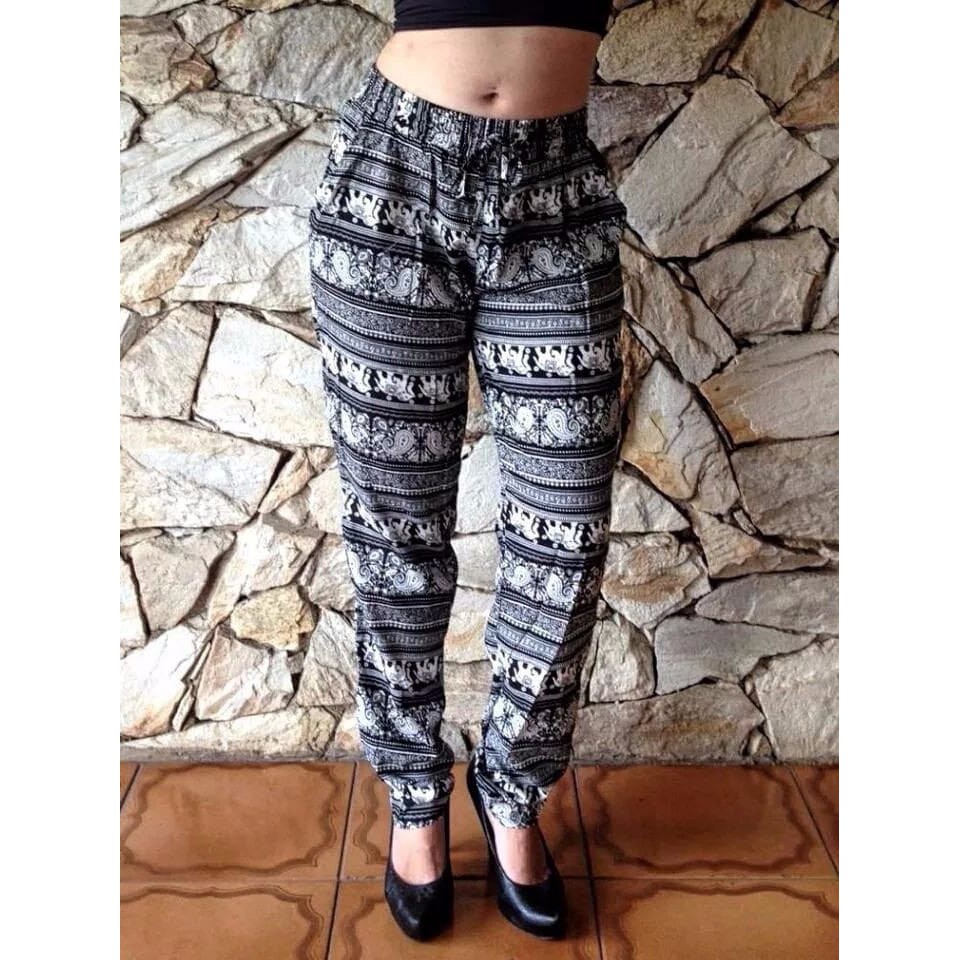 Calça de best sale tecido estampada feminina