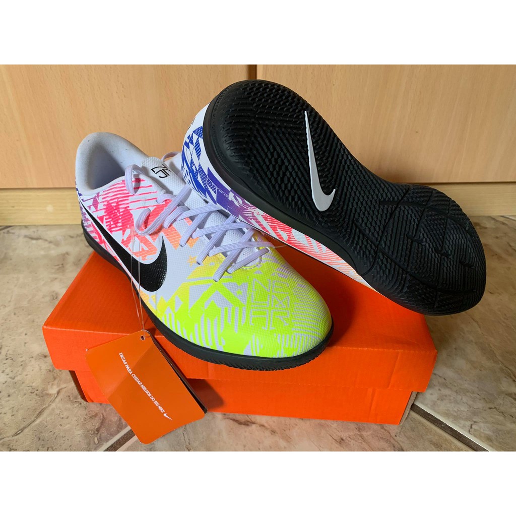 Chuteira futsal sale infantil nike neymar