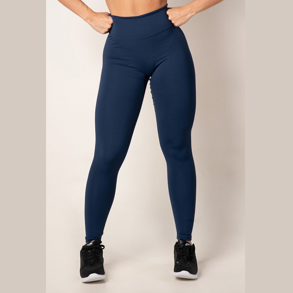 Calça legging preta lisa em suplex de poliamida com cós em V