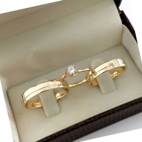 Par Alianças de Moedas Antiga Reta 5MM Friso e Pedra + Anel