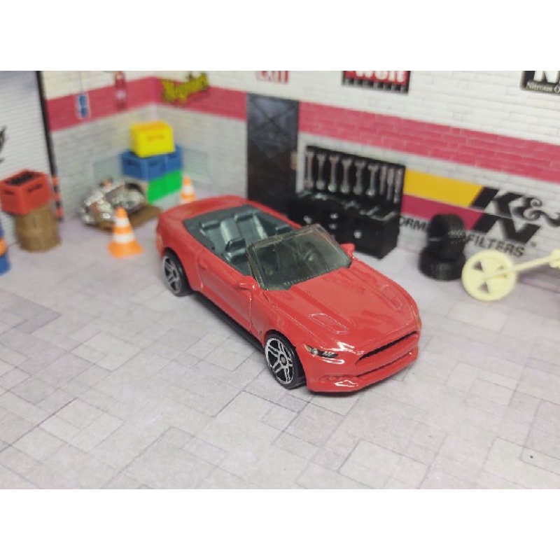 2015 mustang on sale convertible diecast