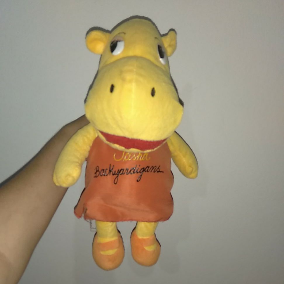 Backyardigans store stuffed animals