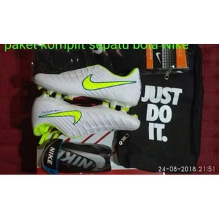 Nike dos novo store 2018