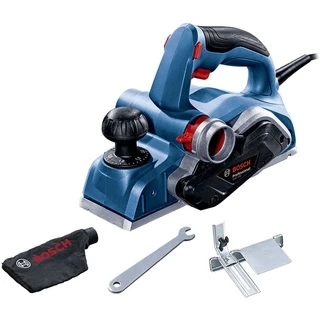Plaina GHO 700 Bosch 700W com Lâminas Duplas e Saco coletor de pó