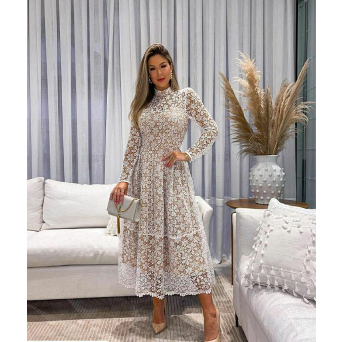 Vestido de noiva midi com guipir