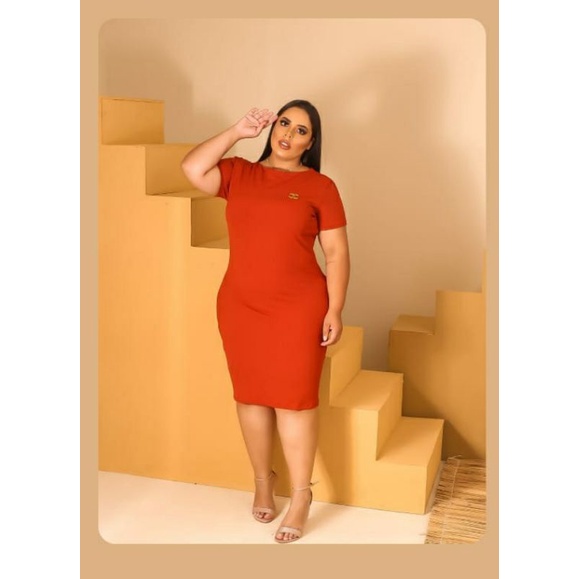 Vestido de malha store canelada plus size