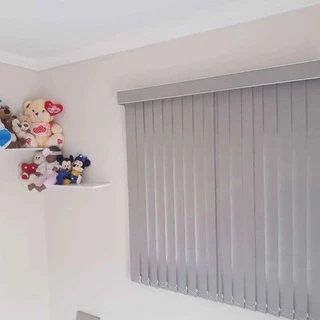 cortina vertical blackout L 1.40 x 1.30A sala quarto escritório decoração