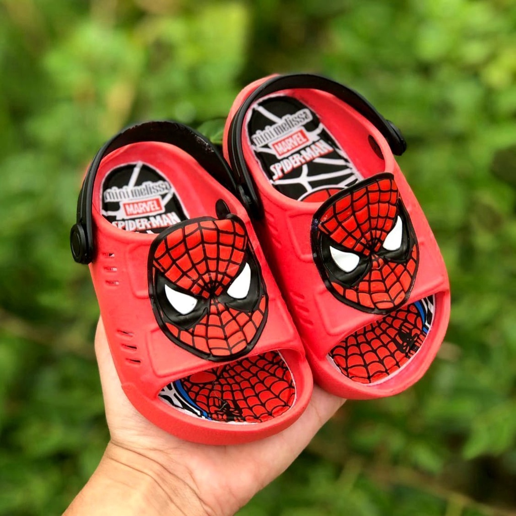 Sandalia infantil hot sale masculina homem aranha