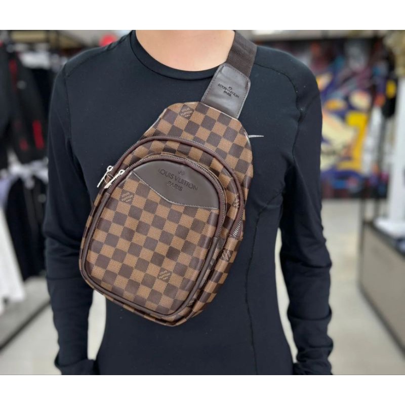 Louis Vuitton masculino Necessaire Pochete Top | Shopee Brasil