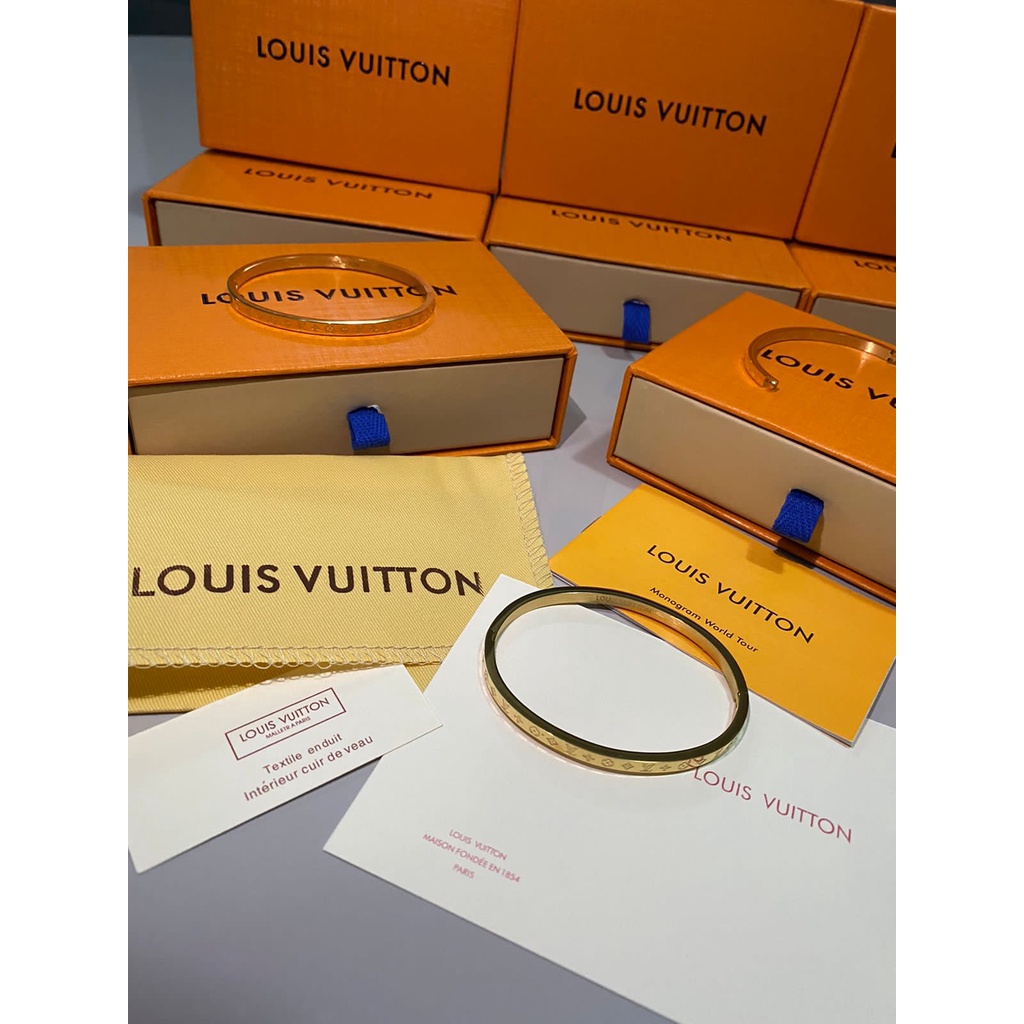 Pulseira Louis Vuitton Onyx Padlock Dourada Original - GSD44