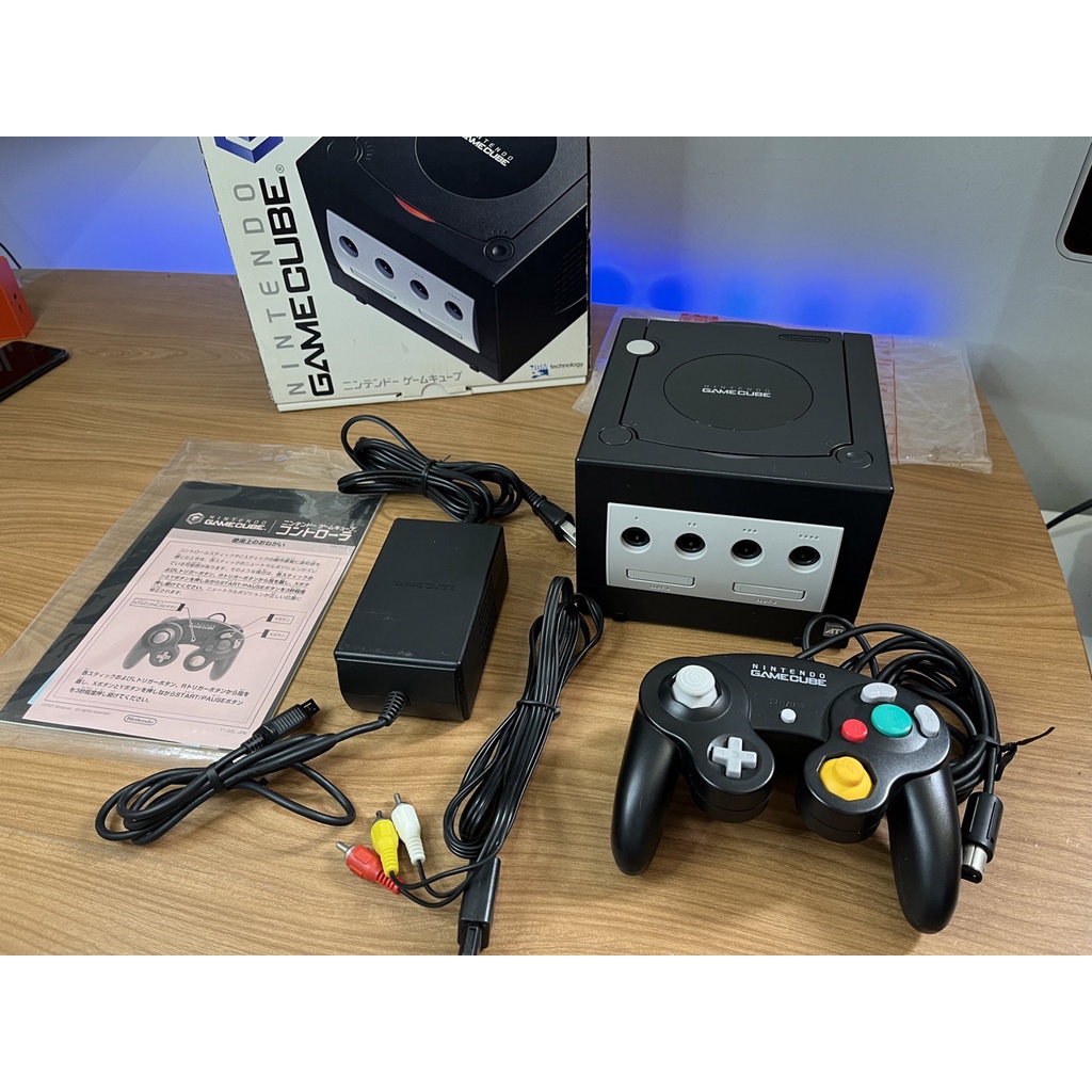 Console Nintendo Game Cube Japonês na caixa Preto (Seminovo