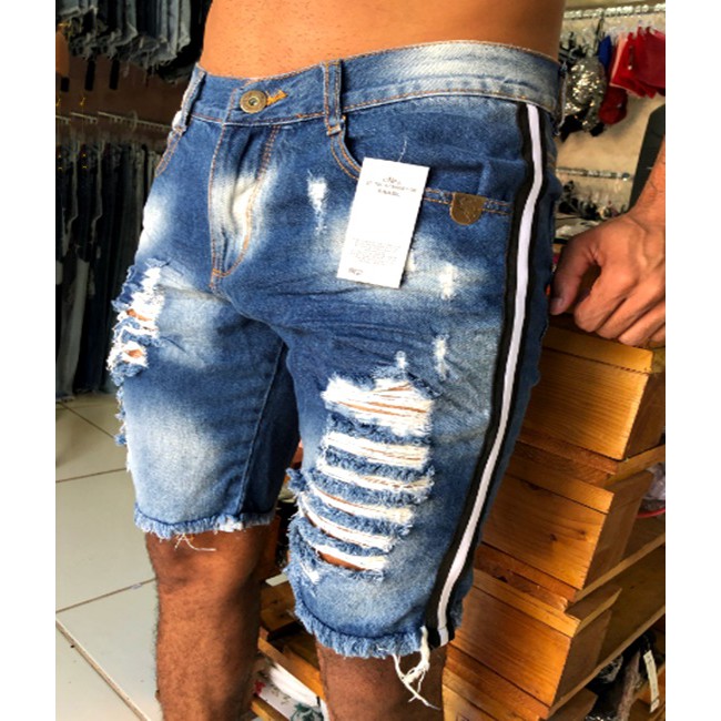 Homens Bermuda jeans Rasgado Desfiado Bainha crua  Bermuda jeans rasgado,  Short jeans masculino, Shorts jeans rasgado