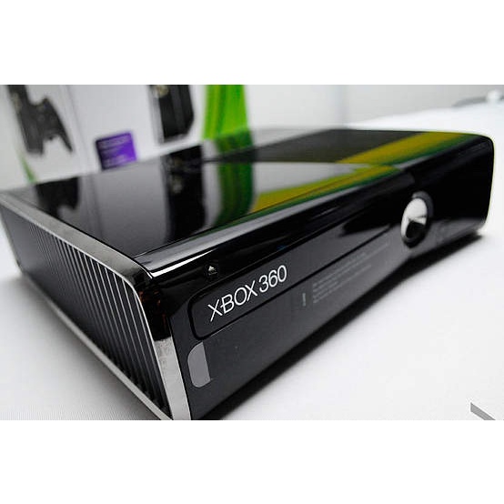 USADO - Xbox 360 Slim 250GB Black Piano - Microsoft