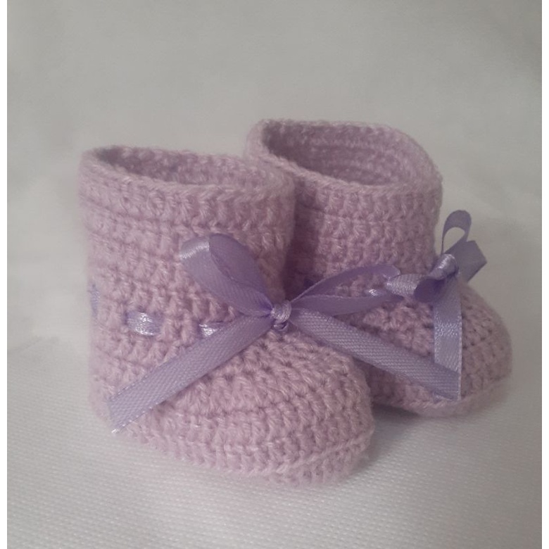 Sapatinho de bebê RN em crochê /Cor lilás alfazema/ Chá Revelação