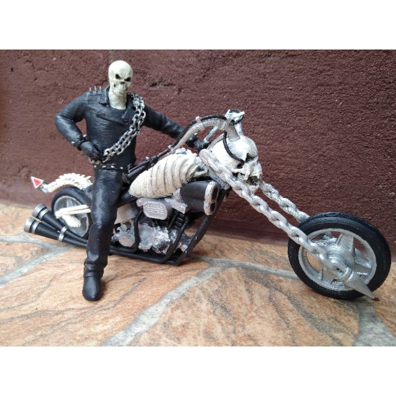 Boneco Blocos De Montar Moto Motoqueiro Fantasma Fire Chain em Promoção na  Americanas
