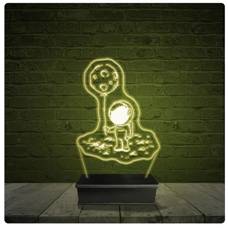 Led Luminária Acrílico Abajur - Astronauta Desenho 39