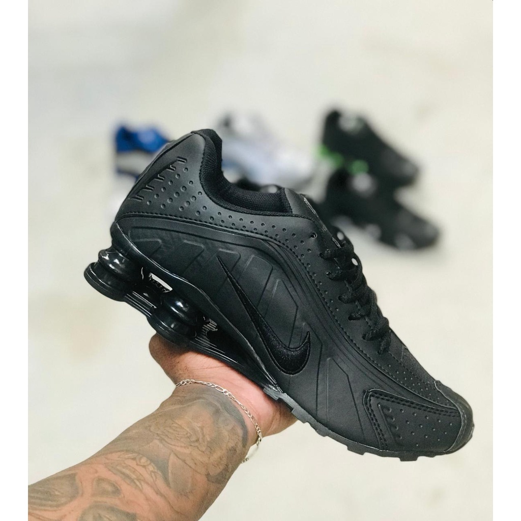 Nike shox cheap r4 prezzo basso