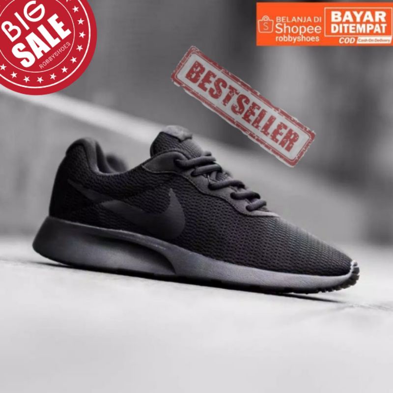 Nike tanjun cheap full black original