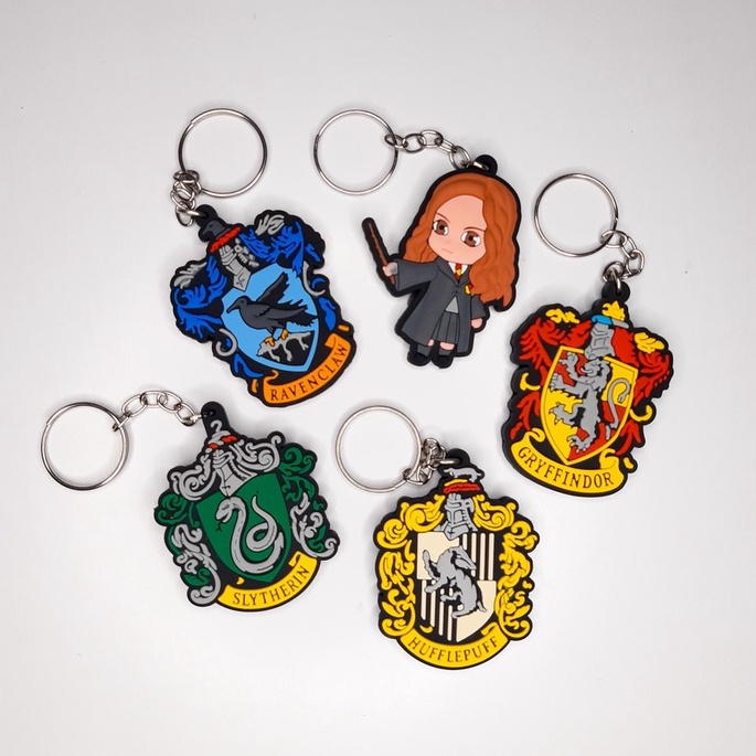 Chaveiro Harry Potter - Casas de Hogwarts - Corvinal - Sonserina -  Lufa-lufa - Grifinória - Gryffindor - Slytherin - Ravenclaw - Hufflepuff