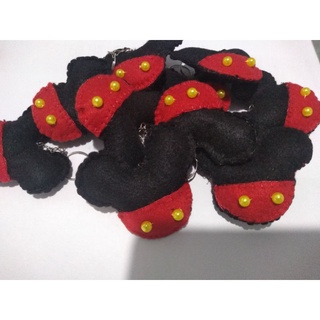 kit com 10 chaveiros do Mickey