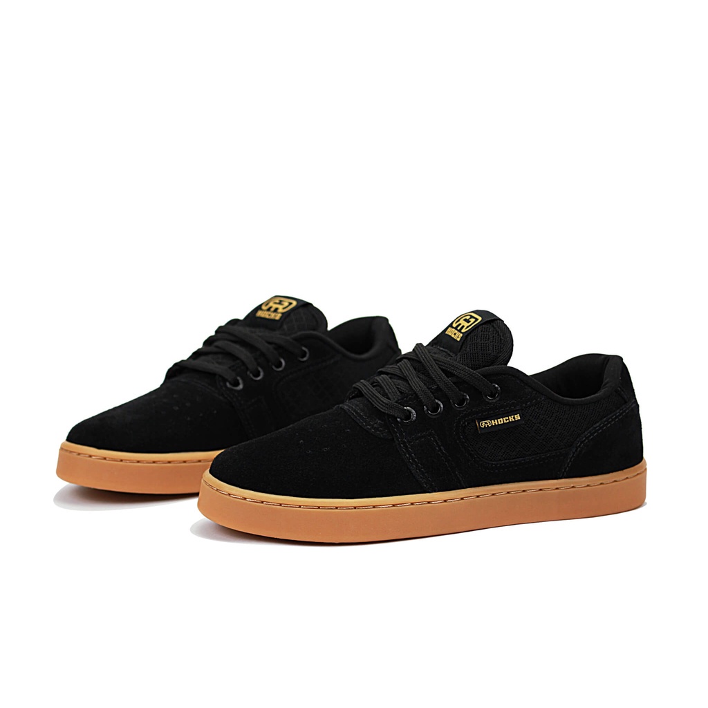 Tenis preto borda store marrom