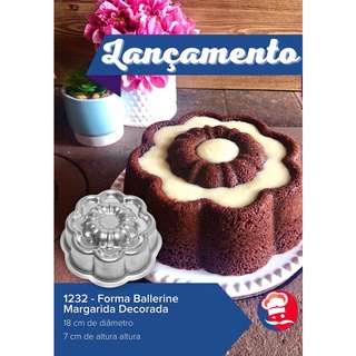 Forma de Bolo e Pudim 24 cm 2,5 L Grande com Furo Alumínio Continental  Assadeira Quindim Flan Torta Suíça