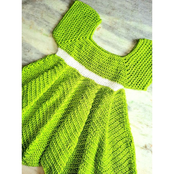 Vestido de Crochê Infantil Verde Claro