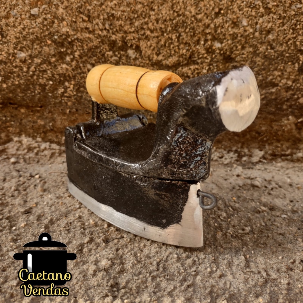 Miniatura Ferro a Brasa para Porta Treco, Decoração