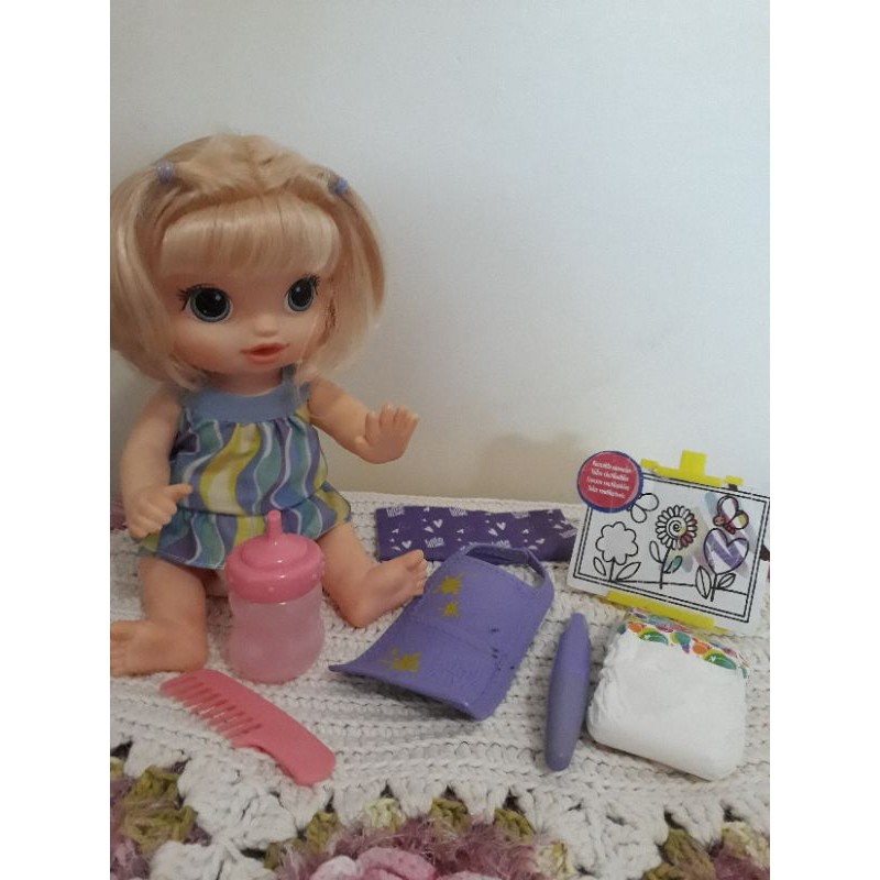 Baby alive pequeña artista precio sales