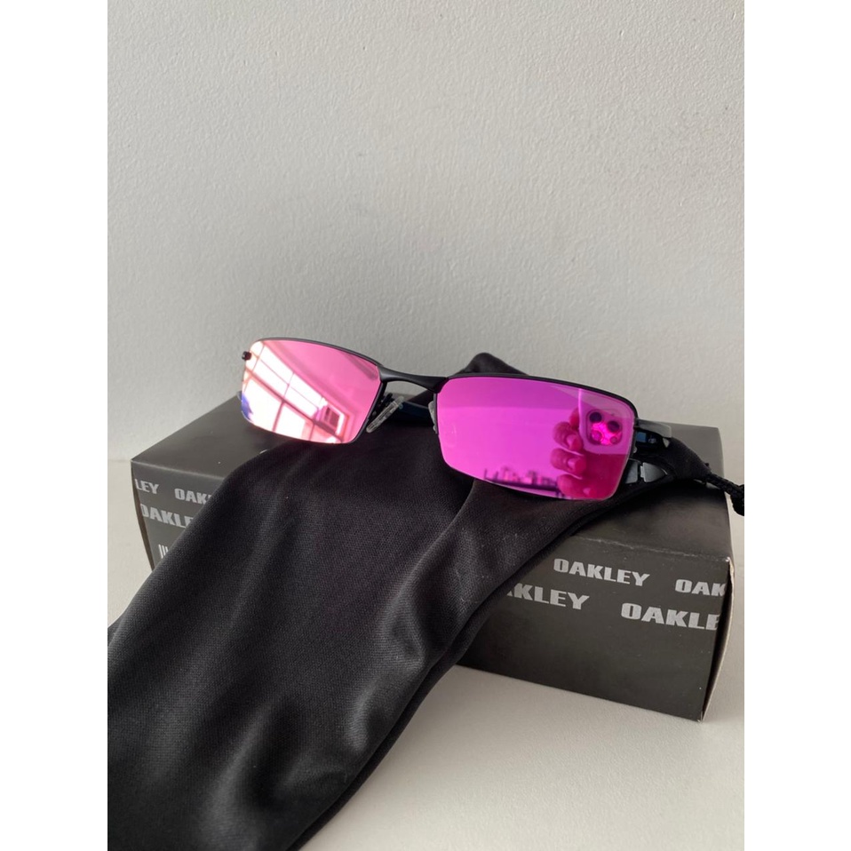 Oculos De Sol Lupa Vilão Lupinha Prizm Rosa Armação Preta no Shoptime