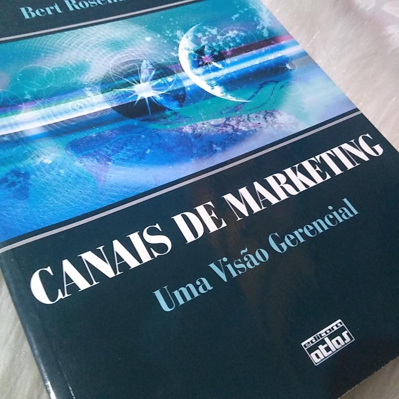 Livro Canais de Marketing Uma Visão Gerencial por Bert Rosenbloom ...