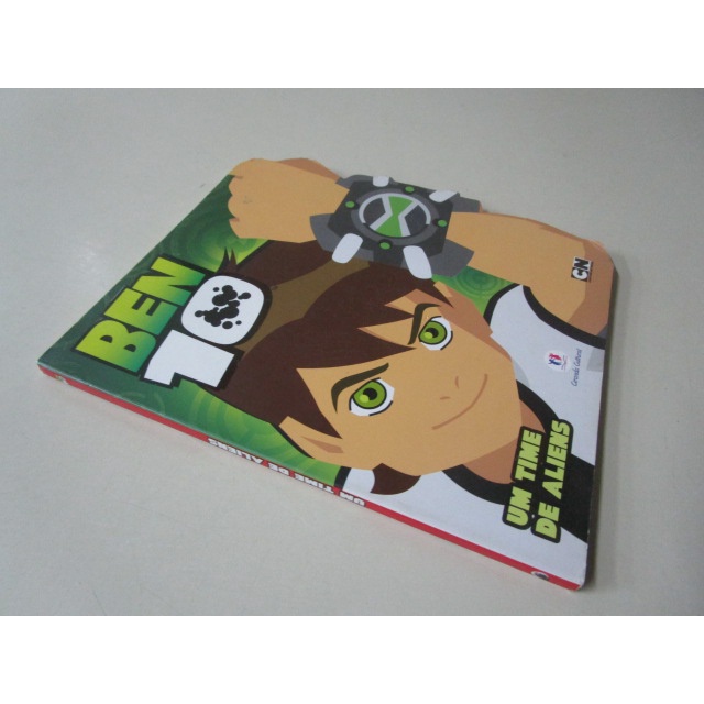 Cartonado Rec. Lic. Ben 10 – Um time de Aliens