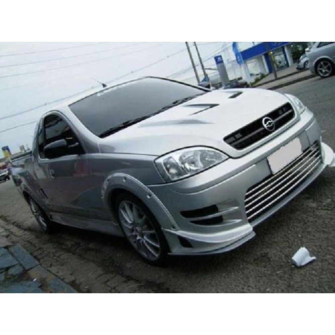 Scoop para capô universal, modelo M2.