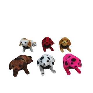 Cachorrinho que balança a cabeça , para decoração de carros e ambientes