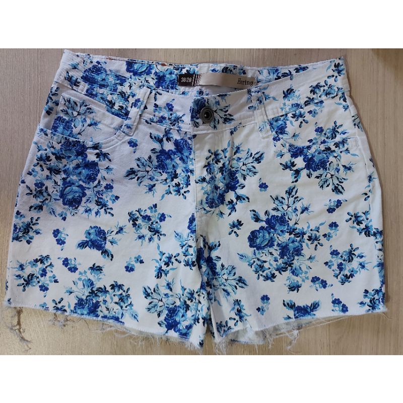 Short Hering Floral Verde - Compre Agora